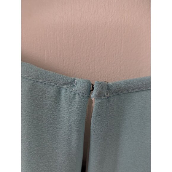 Alice Collection Sleeveless Light Blue & White Layered Blouse With Back Zipper - - Picture 5 of 7